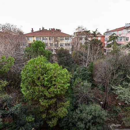 Charming Apartment Surrounded By Vibrant Attractions In Kadikoy 이스탄불 외부 사진