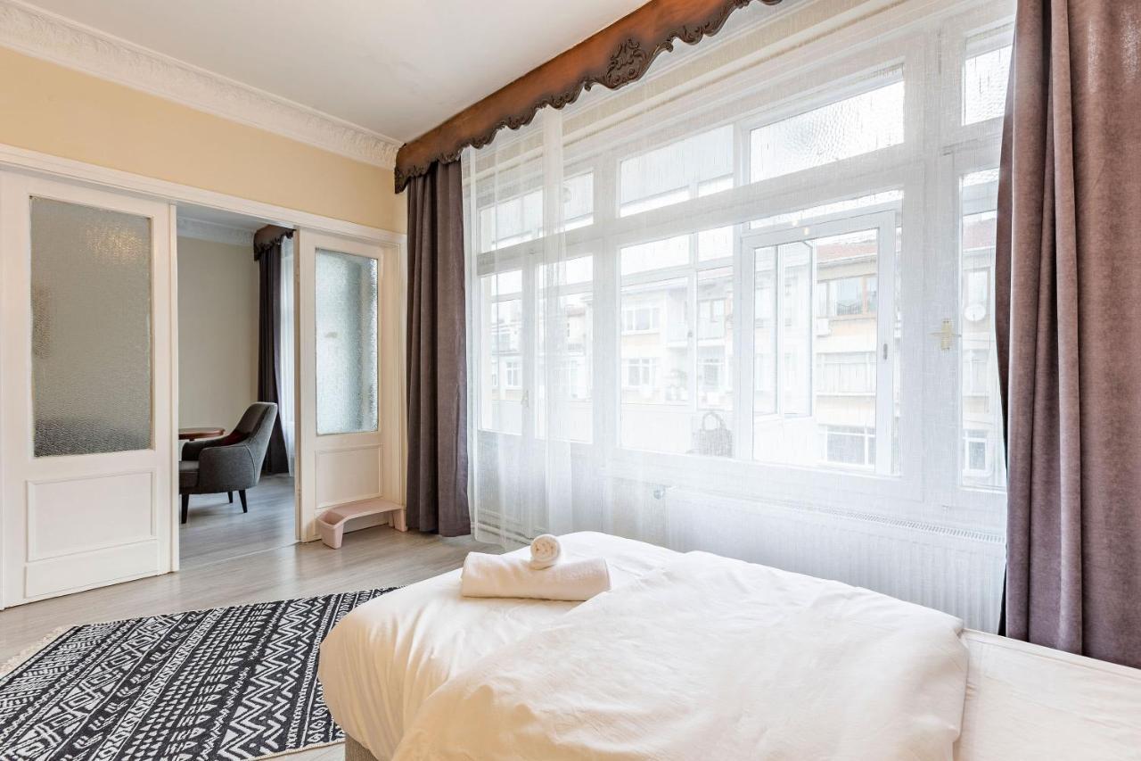 Charming Apartment Surrounded By Vibrant Attractions In Kadikoy 이스탄불 외부 사진