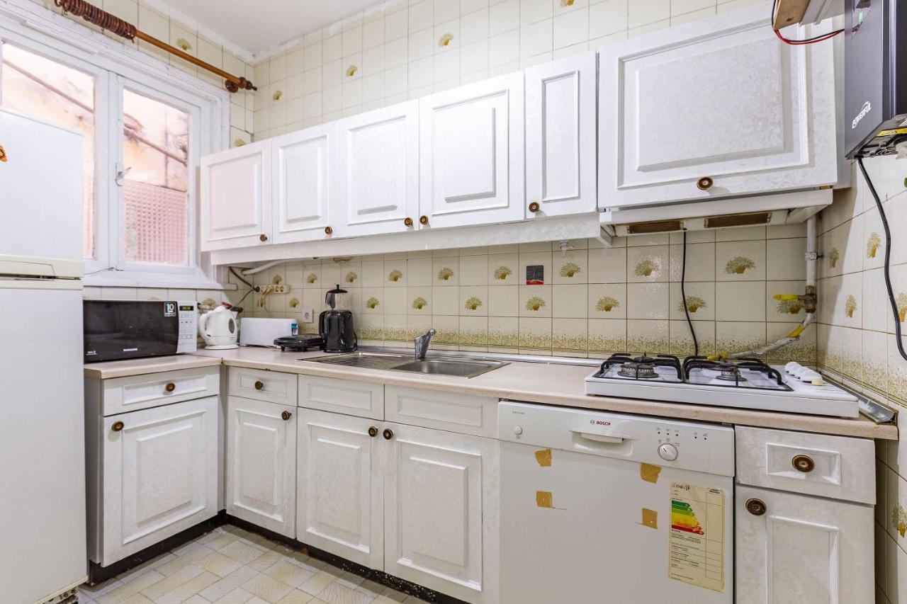 Charming Apartment Surrounded By Vibrant Attractions In Kadikoy 이스탄불 외부 사진